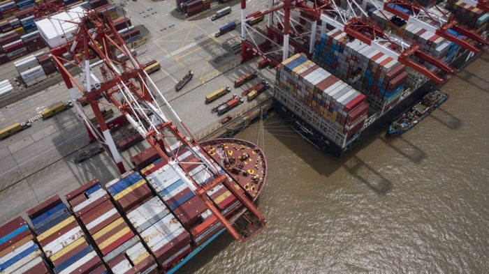 Synopsys halts china sales due us export restrictions internal memo shows