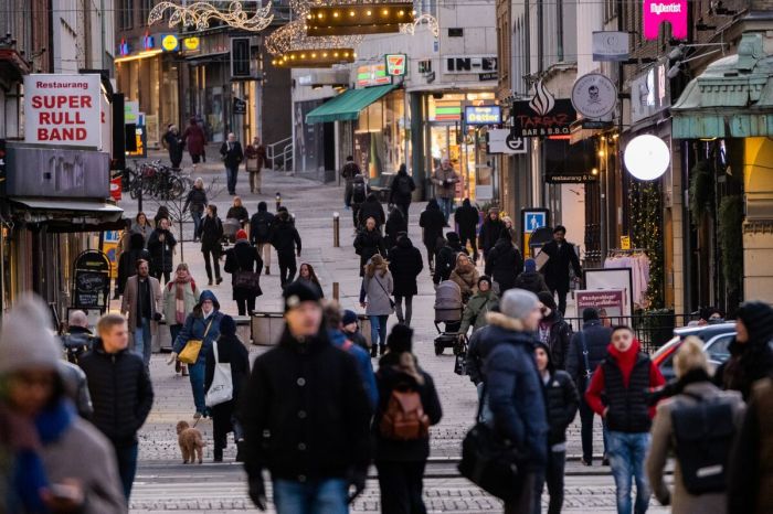 Swedish economy shrank first quarter revised data shows