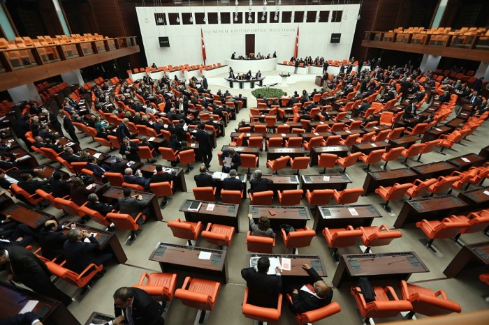 Turkey Sentences, Then Frees, 2 Journalists Jailed in Crackdown - The ... Turkish prosecutors investigate main opposition leader crackdown