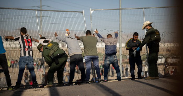 Supreme court immigration aliens act
