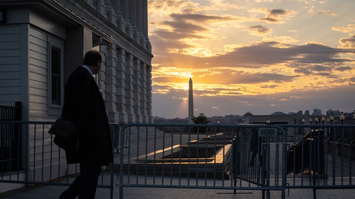 Daylight saving time change trump