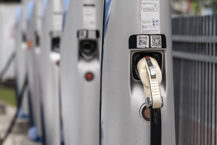 Least eight chinese automakers pledge pay suppliers within 60 days