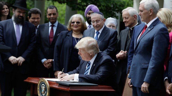 Military perplexed after Trump religious liberty comment - CNNPolitics Trump religious liberty commission goals members expert concerns