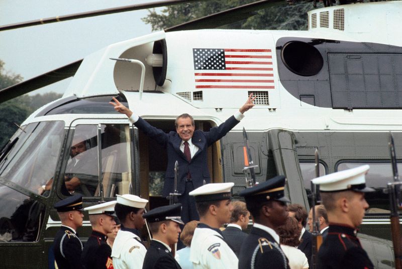 Opinion | Trump Repeats Nixon’s Fateful Panic - The New York Times Trump repeating nixons failed plan