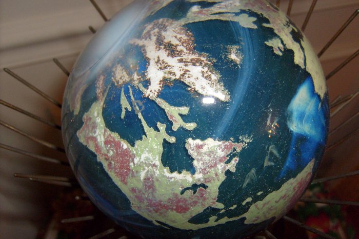 World People Free Stock Photo - Public Domain Pictures World bank slashes global growth forecast trade tensions bite