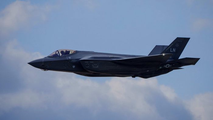 Us slashes half its request lockheeds f 35 fighter jets bloomberg news reports