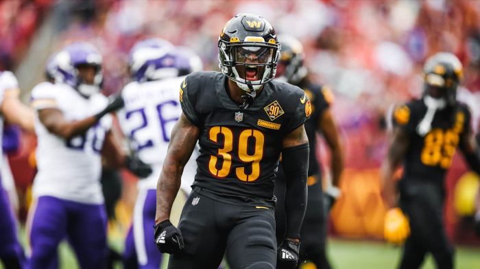 Report commanders sign s jeremy reaves extension