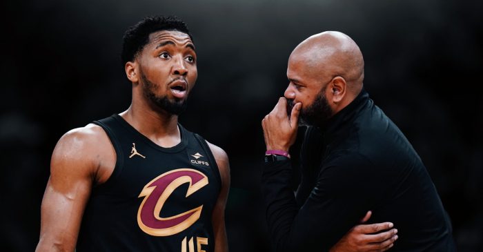 Report suns narrow coaching search 2 cavs assistants