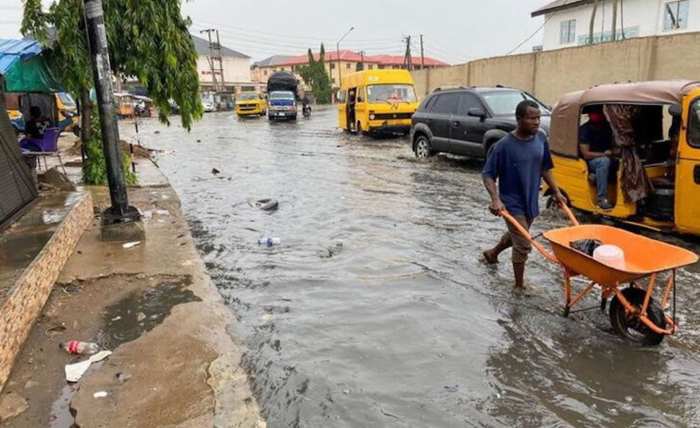 Death toll nigeria floods rises 151