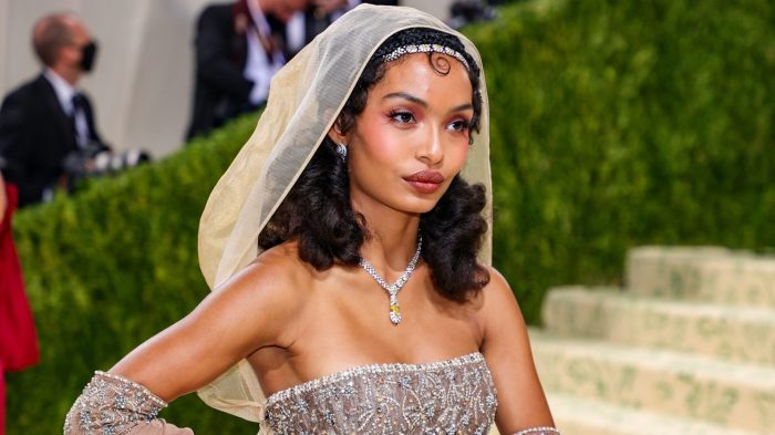 Yara Shahidi Paid Homage To Josephine Baker In MET Gala Look - Girls United Josephine baker met gala references