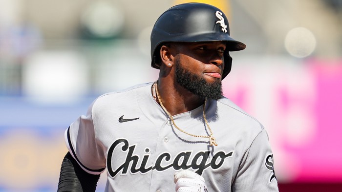 Luis robert jr knocks three help white sox beat royals
