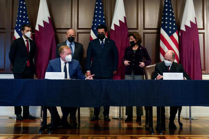 Qatar seals Boeing freighter deal with surprise 737 order | Reuters Trump boeing qatar jet deal