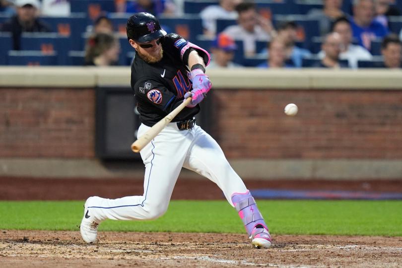 Mets slug three homers win over rockies