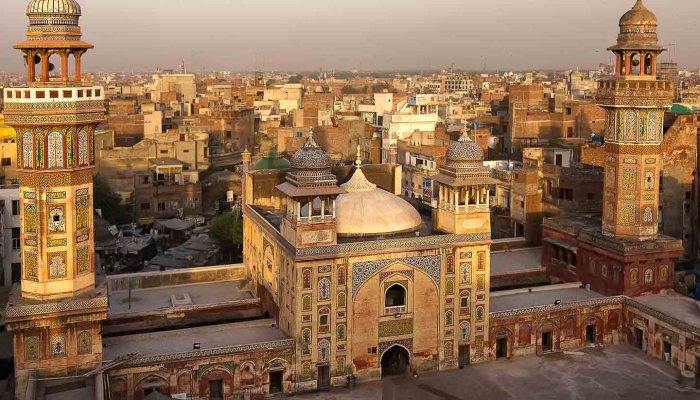 Pakistan open not desperate talks with arch rival india says foreign minister