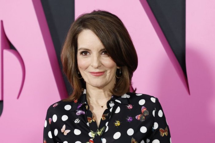 Tina Fey To Star in Netflix’s ‘The Four Seasons’ Series Four seasons netflix tina fey marriage