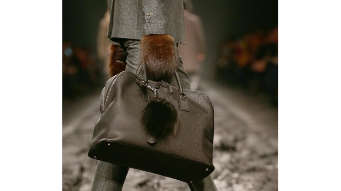Bibliography for Famous Fashion Designers - Famous Folks The most influential fashion designers in history according to ai