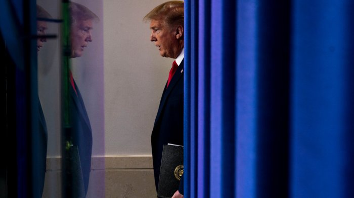 Trump prepares to revoke legal status for many migrants who arrived ... Us supreme court lets trump revoke parole status migrants