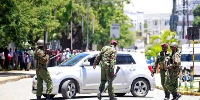 Kenyas president says blogger died at hands police