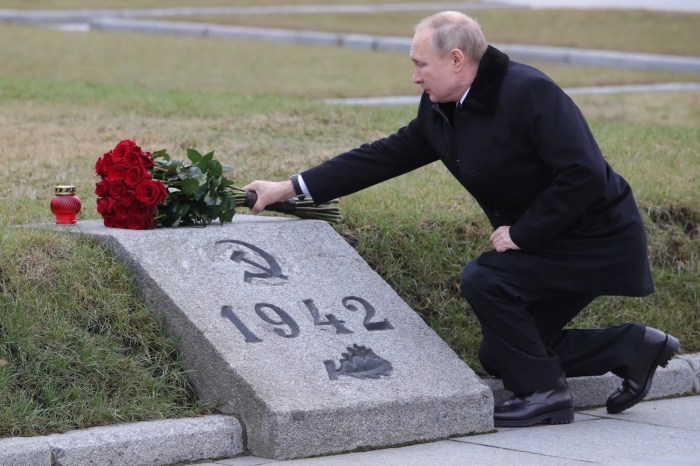 Forget the Summit: How Trump Let Putin Win the Cyber-Security War ... Trump putin brand wwii victory