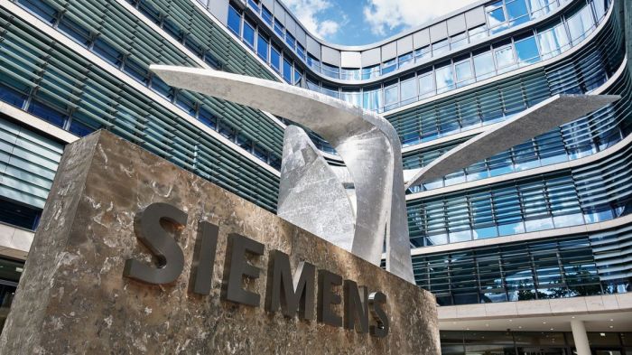 Siemens to pay dividend of €4.25 per share; Supervisory Board becomes ... Siemens energy replaces 11 bln eur government backed funding facility
