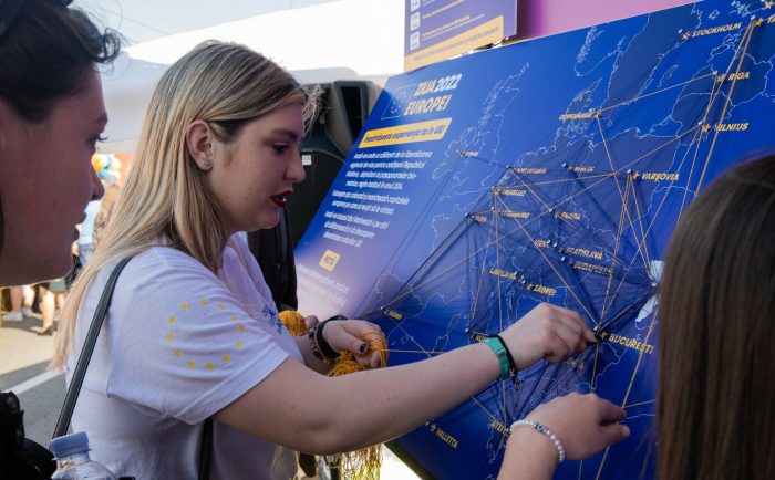 Moldovan minister ignores recommendation says schools keep studying history