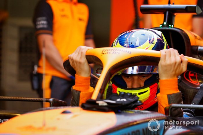 Piastri completes mclaren practice sweep spain